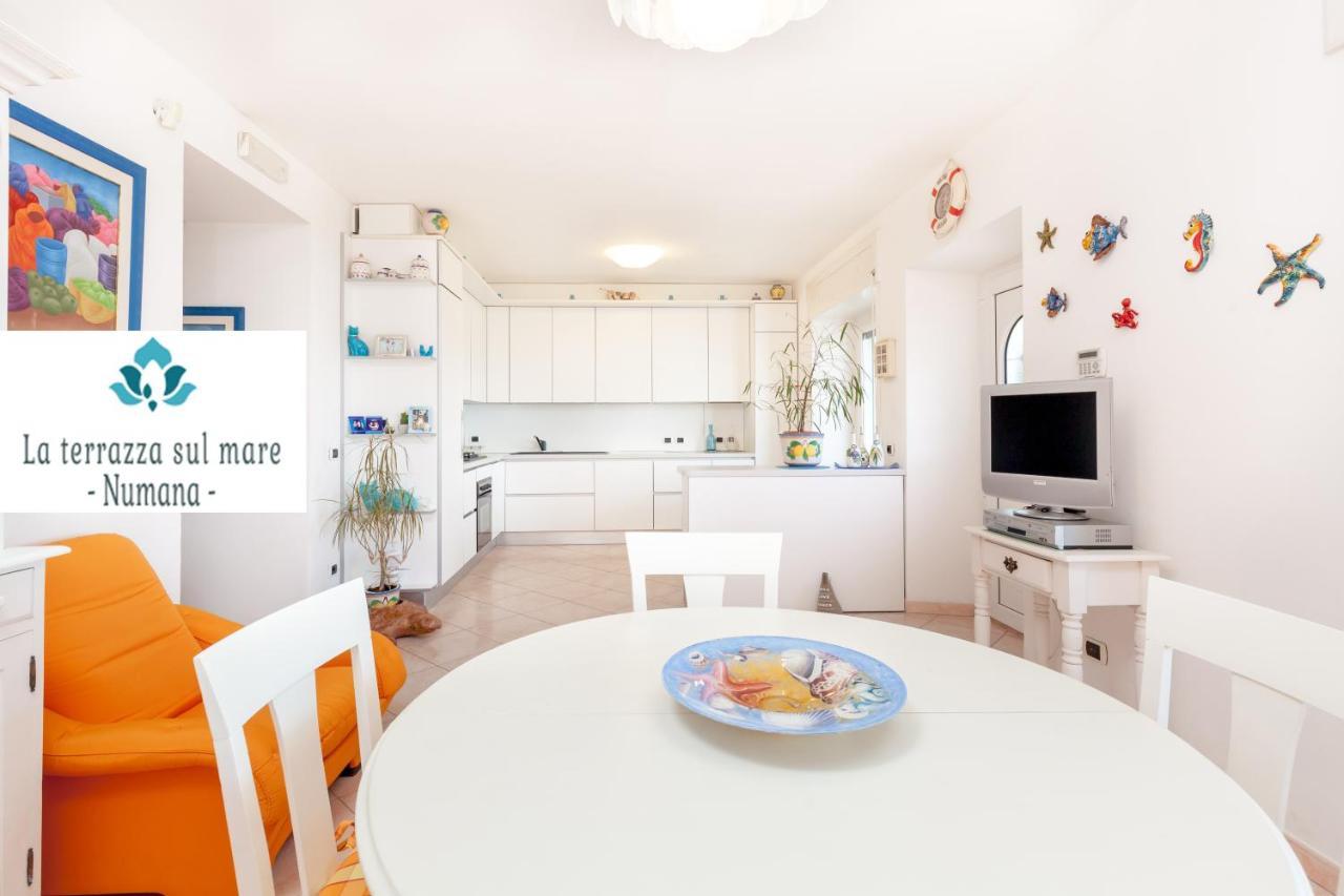 La Terrazza Sul Mare - Numana - Apartman Kültér fotó